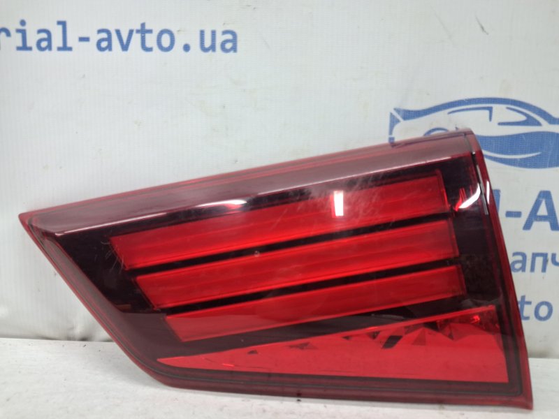 Запчасть фонарь задний внутренний правый Mitsubishi Outlander 2012-2021 GF 2.0 бензин 4B11 8331A180 Б/У Фонарь задний внутренний правый Mitsubishi Outlander 2012-2021 GF 2.0 бензин 4B11 8331A180 Б/У