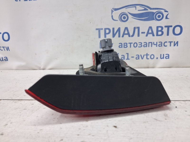 Фонарь задний внутренний правый ASX 2010- GA 1.8 Diesel 4N13