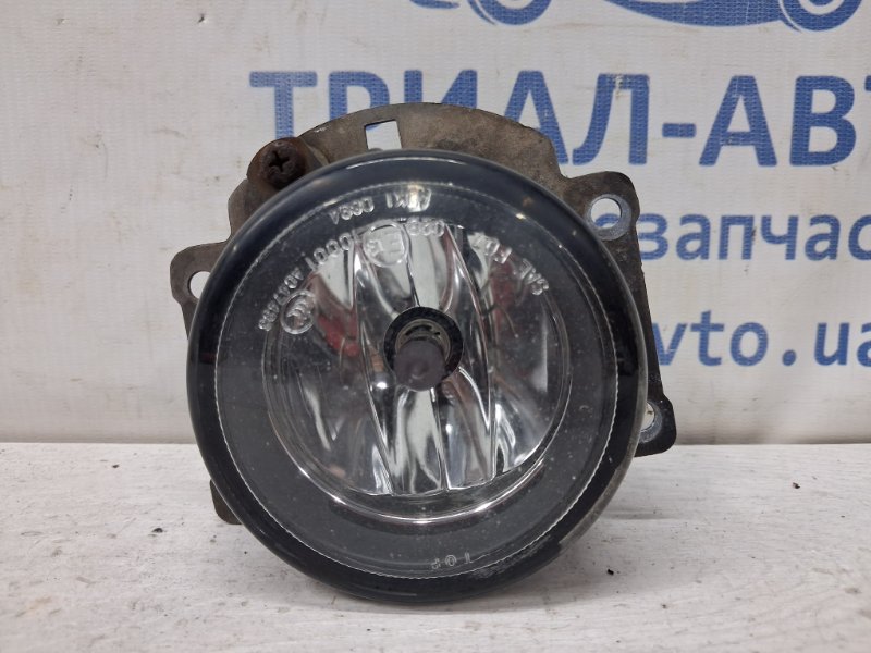 Запчасть фара противотуманная Mitsubishi ASX 2010- GA 1.8 Diesel 4N13 8321A466 Б/У Фара противотуманная Mitsubishi ASX 2010- GA 1.8 Diesel 4N13 8321A466 Б/У