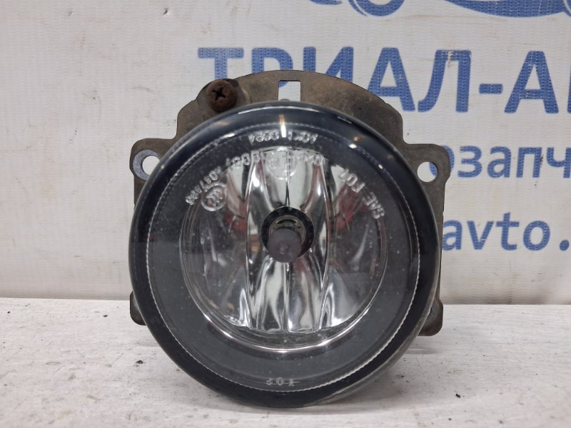 Запчасть фара противотуманная Mitsubishi ASX 2010- GA 1.8 Diesel 4N13 8321A466 Б/У Фара противотуманная Mitsubishi ASX 2010- GA 1.8 Diesel 4N13 8321A466 Б/У