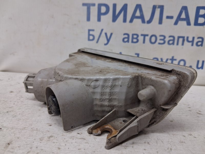 Катафот (отражатель) X-Trail 2007-2015 T31 2.5 бензин QR25DE