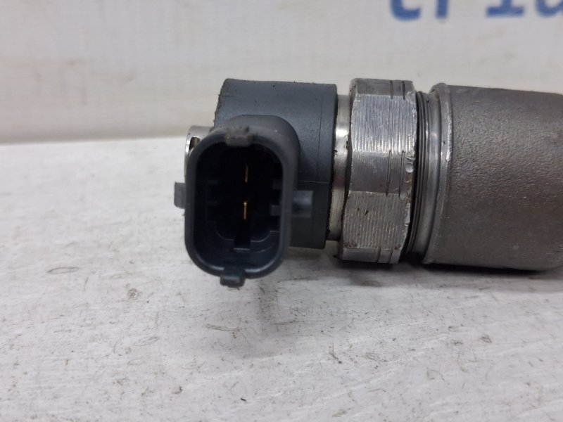Форсунка топливная Hyundai IX35 LM 1.7 diesel D4FD