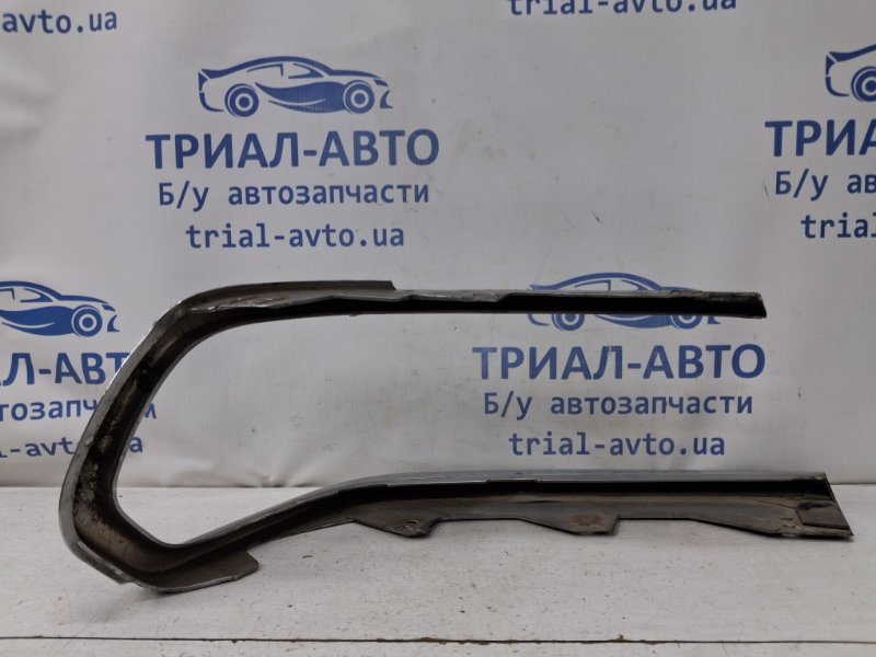 Накладка левая Mitsubishi Pajero Sport K9 2.5 Diesel 4D56 Накладка левая Mitsubishi Pajero Sport K9 2.5 Diesel 4D56