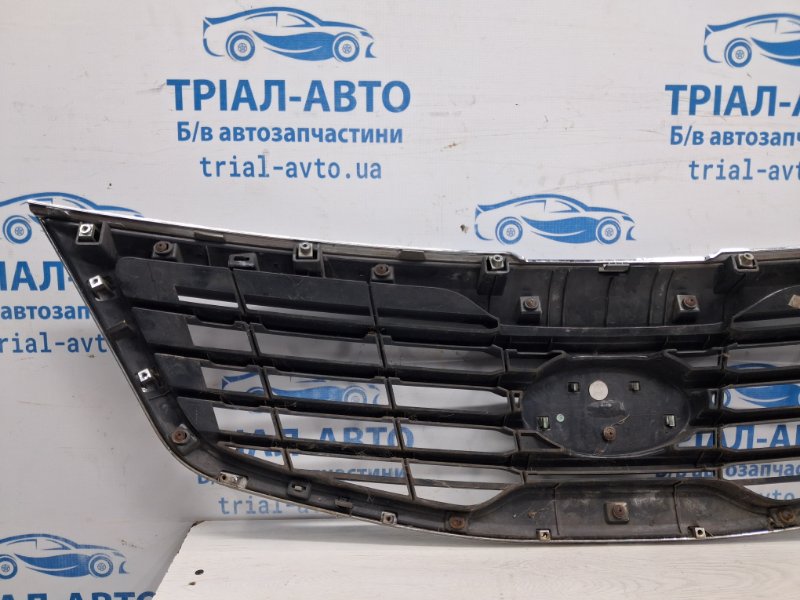 Решетка радиатора Sportage 2010-2016 SL 2.0 diesel D4HA Решетка радиатора Sportage 2010-2016 SL 2.0 diesel D4HA