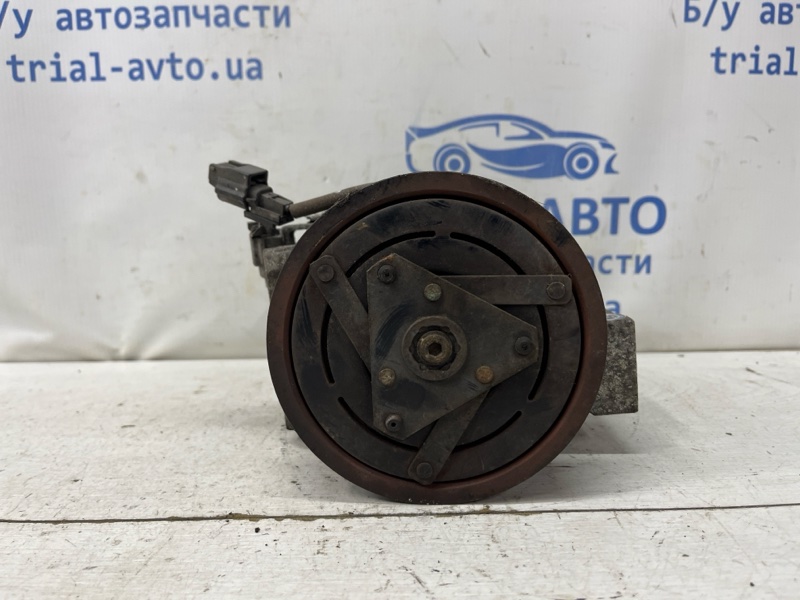 Компрессор кондиционера X-Trail 2007-2015 T31 2.5 бензин QR25DE Компрессор кондиционера X-Trail 2007-2015 T31 2.5 бензин QR25DE