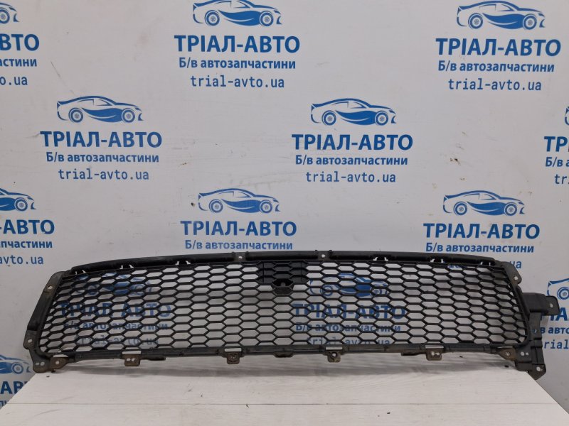Запчасть решетка бампера центральная Mitsubishi Outlander 2007-2012 XL 2.2 diesel 4N14 6402A199 Б/У Решетка бампера центральная Mitsubishi Outlander 2007-2012 XL 2.2 diesel 4N14 6402A199 Б/У
