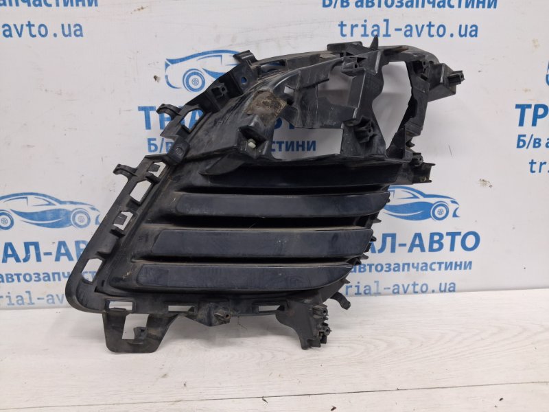 Решетка переднего бампера правая CX 7 2006-2012 ER 2.2 дизель MZR-CD Решетка переднего бампера правая CX 7 2006-2012 ER 2.2 дизель MZR-CD