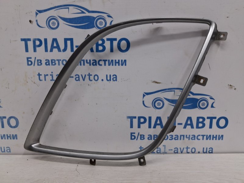 Запчасть решетка переднего бампера правая Mazda CX 7 2006-2012 ER 2.2 дизель MZR-CD Б/У Решетка переднего бампера правая Mazda CX 7 2006-2012 ER 2.2 дизель MZR-CD Б/У