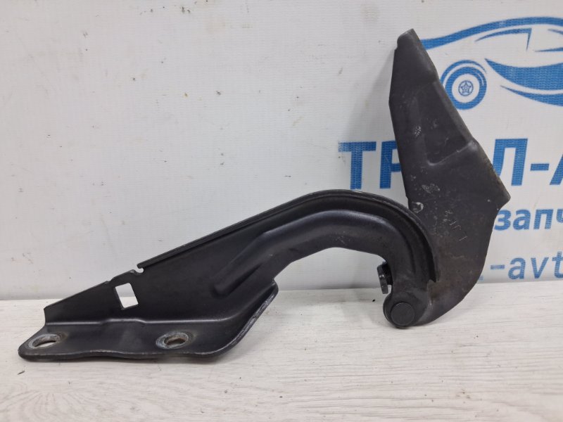 Запчасть петля капота левая Mitsubishi Outlander 2007-2012 XL 2.2 diesel 4N14 MN175241 Б/У Петля капота левая Mitsubishi Outlander 2007-2012 XL 2.2 diesel 4N14 MN175241 Б/У