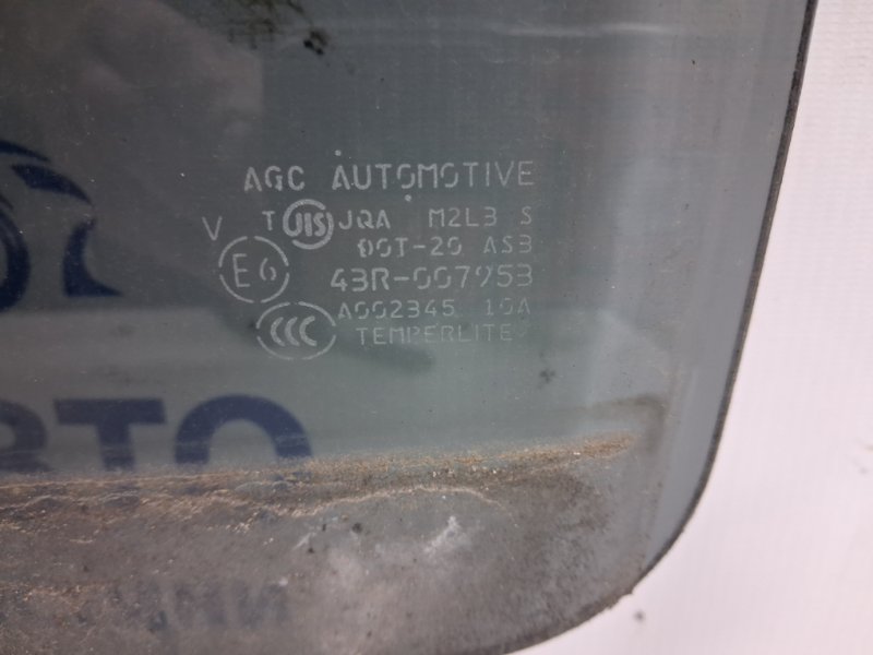 Стекло двери заднее левое Mitsubishi ASX GA 1.8 Diesel 4N13 Стекло двери заднее левое Mitsubishi ASX GA 1.8 Diesel 4N13