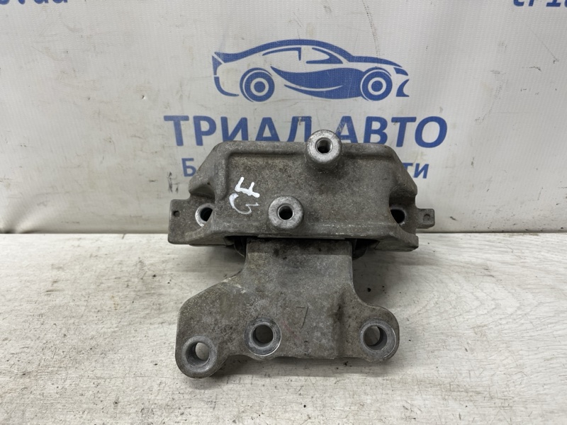 Запчасть подушка двс Mitsubishi Outlander 2012-2021 GF 2.0 бензин 4B11 2910A137 Б/У Подушка ДВС Mitsubishi Outlander 2012-2021 GF 2.0 бензин 4B11 2910A137 Б/У