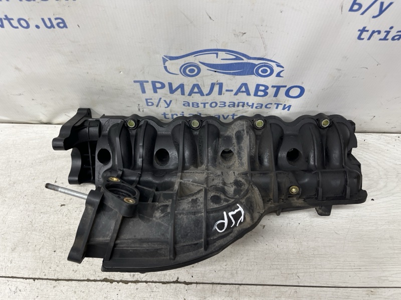 Коллектор впускной пластик Kia Sportage SL 2.0 diesel D4HA Коллектор впускной пластик Kia Sportage SL 2.0 diesel D4HA