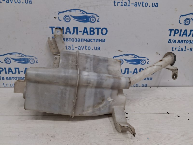 Бачок омывателя X-Trail 2007-2015 T31 2.5 бензин QR25DE