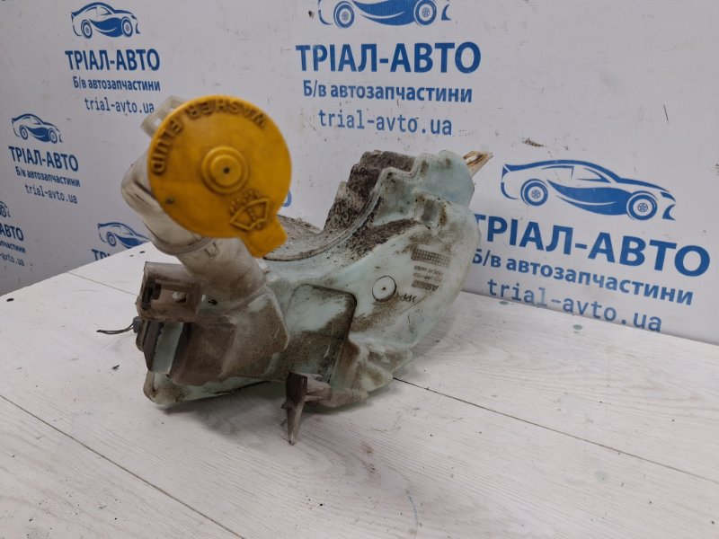 Бачок омывателя Mazda 3 BK 1.6 бензин Z6