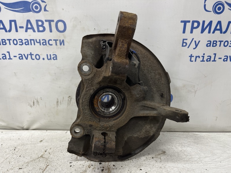 Запчасть кулак поворотный правый со ступицей Mitsubishi Outlander 2012-2021 GF 2.0 бензин 4B11 3870A008 Б/У Кулак поворотный правый со ступицей Mitsubishi Outlander 2012-2021 GF 2.0 бензин 4B11 3870A008 Б/У