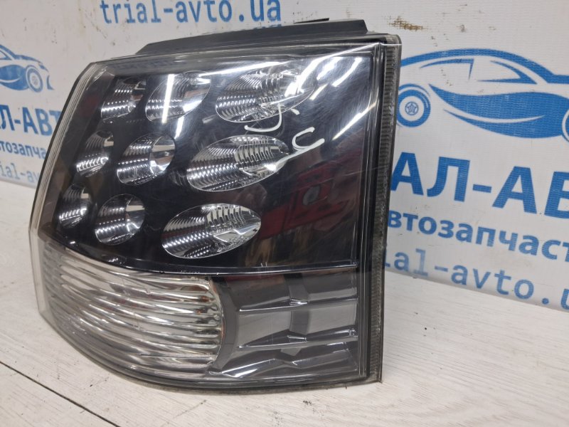 Фонарь задний внешний правый Outlander 2007-2012 XL 2.2 diesel 4N14 Фонарь задний внешний правый Outlander 2007-2012 XL 2.2 diesel 4N14