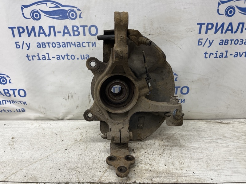 Запчасть кулак поворотный правый со ступицей Kia Sportage 2010-2016 SL 2.0 diesel D4HA 517163U000 Б/У Кулак поворотный правый со ступицей Kia Sportage 2010-2016 SL 2.0 diesel D4HA 517163U000 Б/У