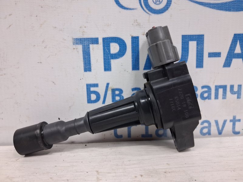 Запчасть катушка зажигания Mazda 3 2003-2009 BK 1.6 бензин Z6 ZJ20-18-100 Б/У Катушка зажигания Mazda 3 2003-2009 BK 1.6 бензин Z6 ZJ20-18-100 Б/У