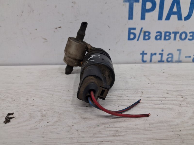 Насос омывателя стекла Outlander 2007-2012 XL 2.2 diesel 4N14 Насос омывателя стекла Outlander 2007-2012 XL 2.2 diesel 4N14