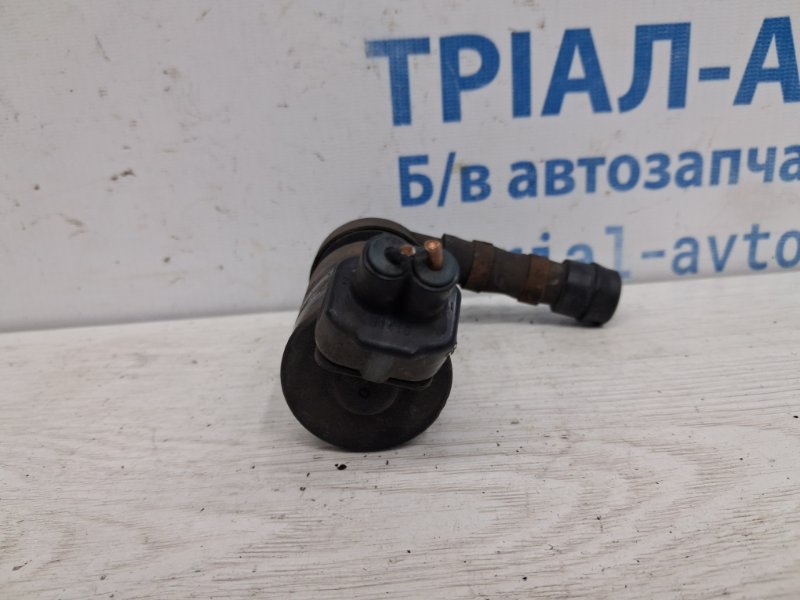 Насос омывателя фар Lexus RX 350 XU30 3.5 Бензин 2GRFE Насос омывателя фар Lexus RX 350 XU30 3.5 Бензин 2GRFE