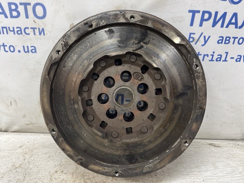 Запчасть маховик Mitsubishi Outlander 2007-2012 XL 2.2 diesel 4N14 1120A202 Б/У Маховик Mitsubishi Outlander 2007-2012 XL 2.2 diesel 4N14 1120A202 Б/У
