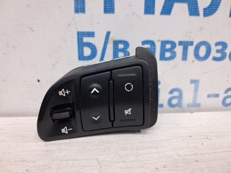 Кнопки руля Kia Sportage 2010-2016 SL 2.0 diesel D4HA 967003W050EQ Б/У