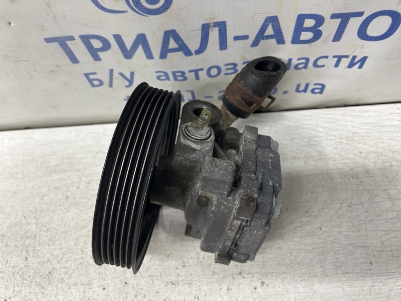 Насос ГУ 3 2003-2009 BK 1.6 бензин Z6 Насос ГУ 3 2003-2009 BK 1.6 бензин Z6