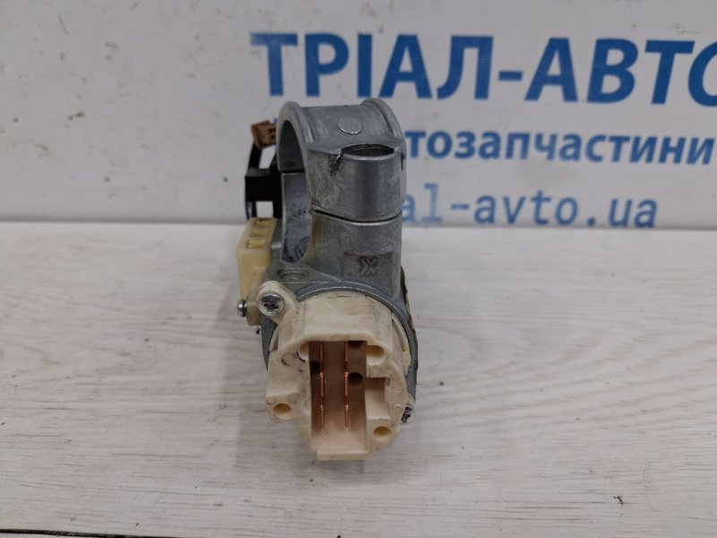 Замок зажигания X-Trail 2007-2015 T31 2.5 бензин QR25DE Замок зажигания X-Trail 2007-2015 T31 2.5 бензин QR25DE