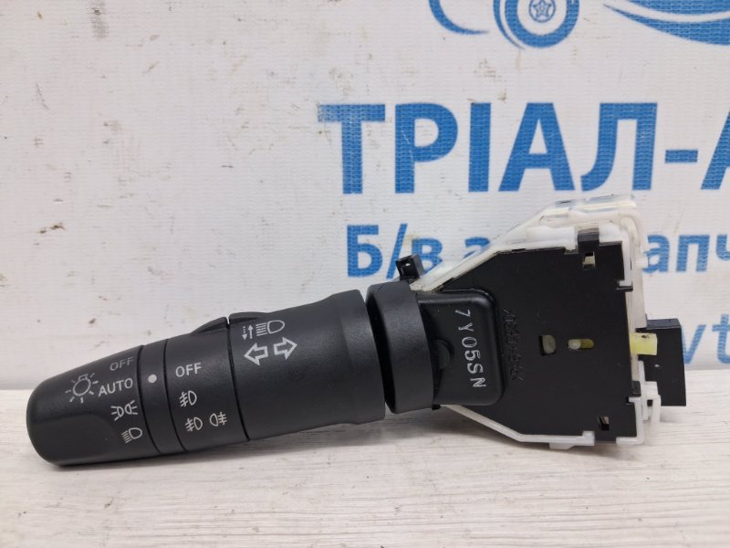 Запчасть переключатель подрулевой левый(поворотники) Nissan X-Trail 2007-2015 T31 2.5 бензин QR25DE 25260JG44A Б/У Переключатель подрулевой левый(поворотники) Nissan X-Trail 2007-2015 T31 2.5 бензин QR25DE 25260JG44A Б/У