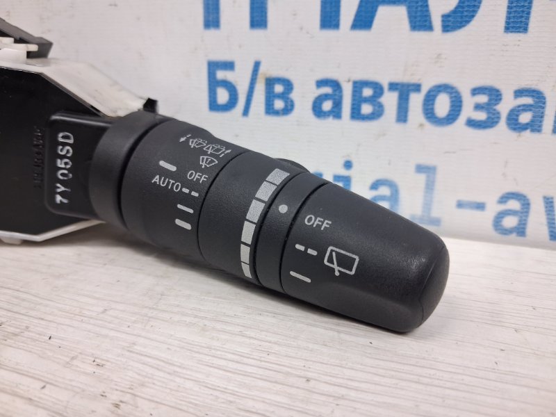Переключатель подрулевой правый(дворники) X-Trail 2007-2015 T31 2.5 бензин QR25DE Переключатель подрулевой правый(дворники) X-Trail 2007-2015 T31 2.5 бензин QR25DE