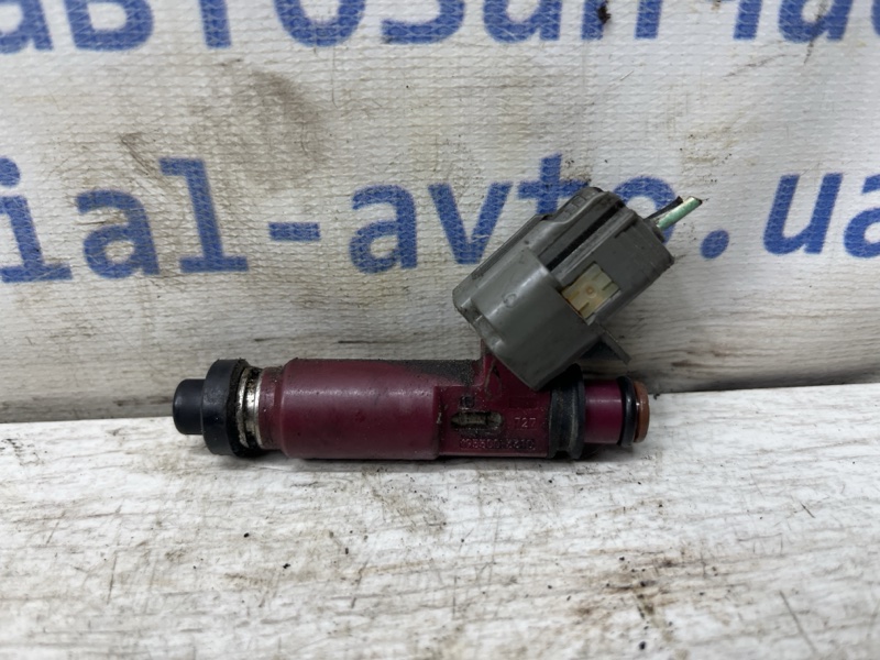 Форсунка топливная 3 2003-2009 BK 1.6 бензин Z6 Форсунка топливная 3 2003-2009 BK 1.6 бензин Z6