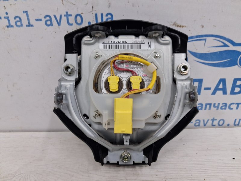Подушка безопасности в руль Outlander 2007-2012 XL 2.2 diesel 4N14 Подушка безопасности в руль Outlander 2007-2012 XL 2.2 diesel 4N14