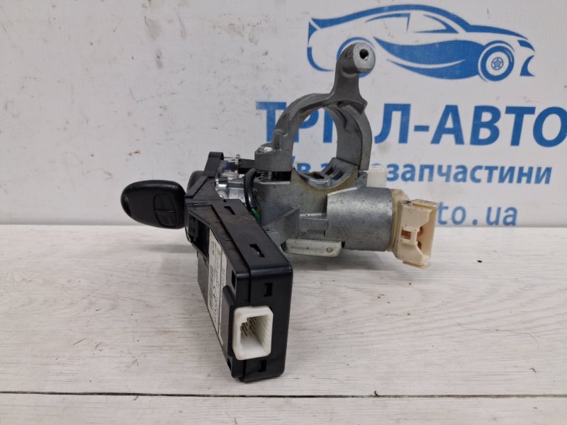 Запчасть замок зажигания Mitsubishi Outlander 2007-2012 XL 2.2 diesel 4N14 4408A059 Б/У Замок зажигания Mitsubishi Outlander 2007-2012 XL 2.2 diesel 4N14 4408A059 Б/У