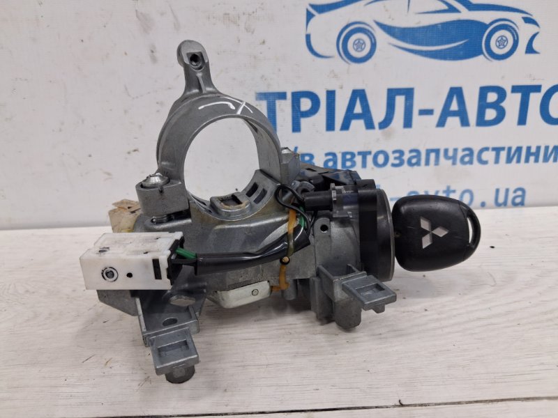 Замок зажигания Mitsubishi Outlander XL 2.2 diesel 4N14 Замок зажигания Mitsubishi Outlander XL 2.2 diesel 4N14