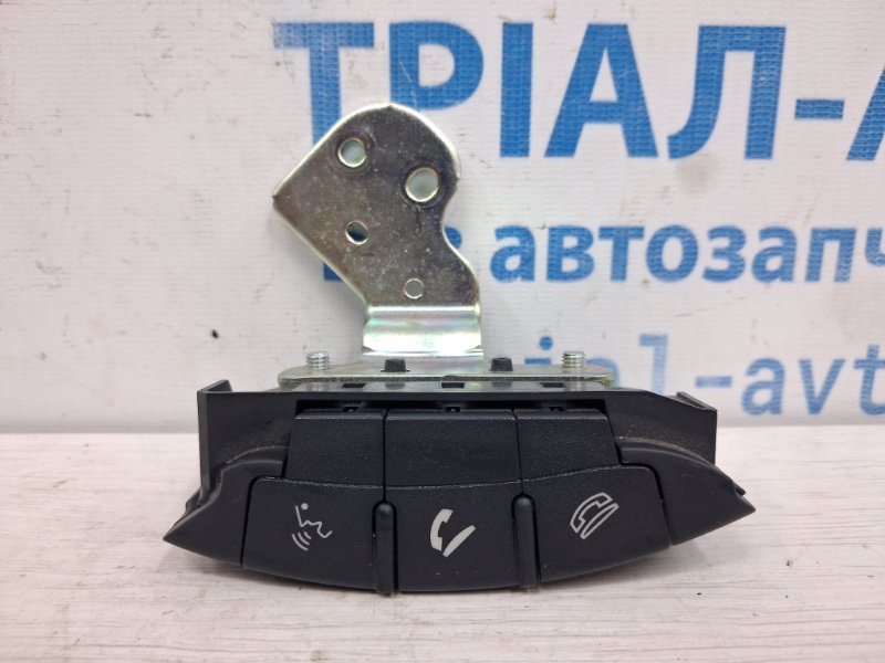 Запчасть кнопки руля Mitsubishi Outlander 2007-2012 XL 2.2 diesel 4N14 8750A021 Б/У Кнопки руля Mitsubishi Outlander 2007-2012 XL 2.2 diesel 4N14 8750A021 Б/У