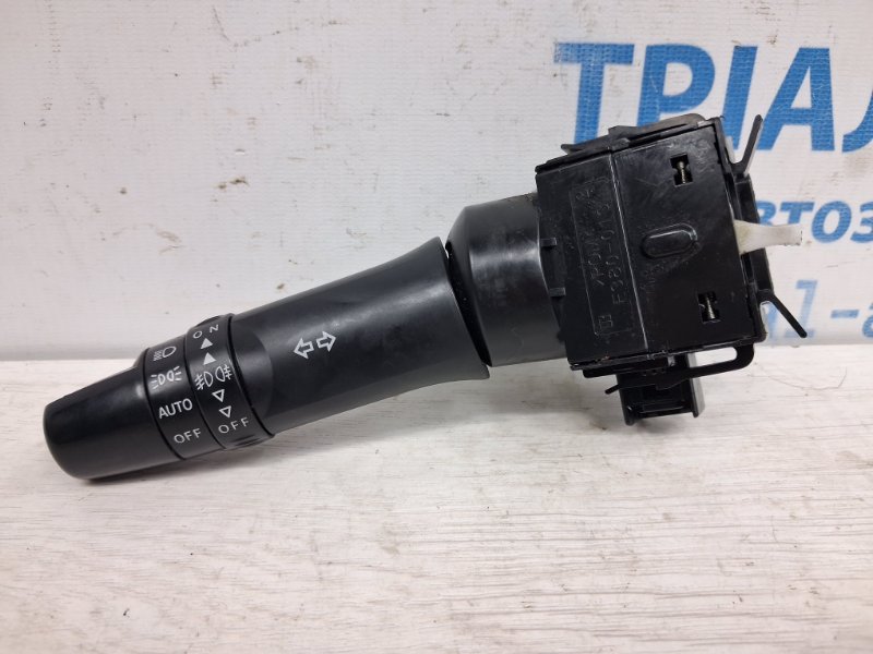 Запчасть переключатель подрулевой левый(поворотники) Mitsubishi Outlander 2007-2012 XL 2.2 diesel 4N14 8614A061 Б/У Переключатель подрулевой левый(поворотники) Mitsubishi Outlander 2007-2012 XL 2.2 diesel 4N14 8614A061 Б/У