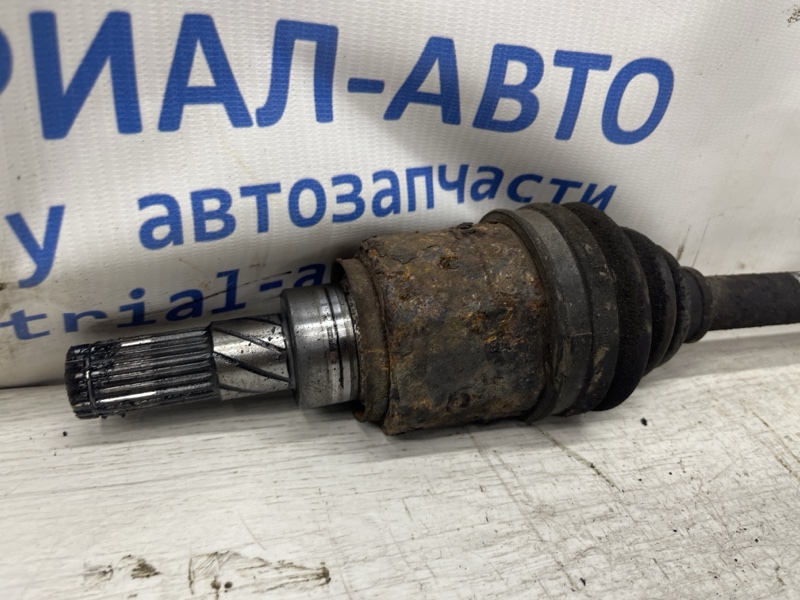 Привод задний правый Nissan X-Trail T31 2.5 бензин QR25DE Привод задний правый Nissan X-Trail T31 2.5 бензин QR25DE