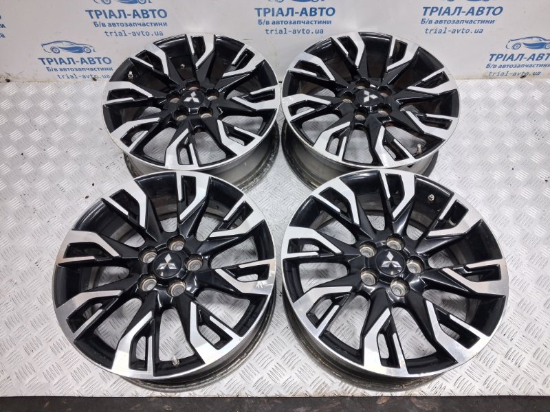 Запчасть диски титан комплект r18 Mitsubishi Outlander 2012-2021 GF 2.0 бензин 4B11 MN184278 Б/У Диски титан комплект R18 Mitsubishi Outlander 2012-2021 GF 2.0 бензин 4B11 MN184278 Б/У