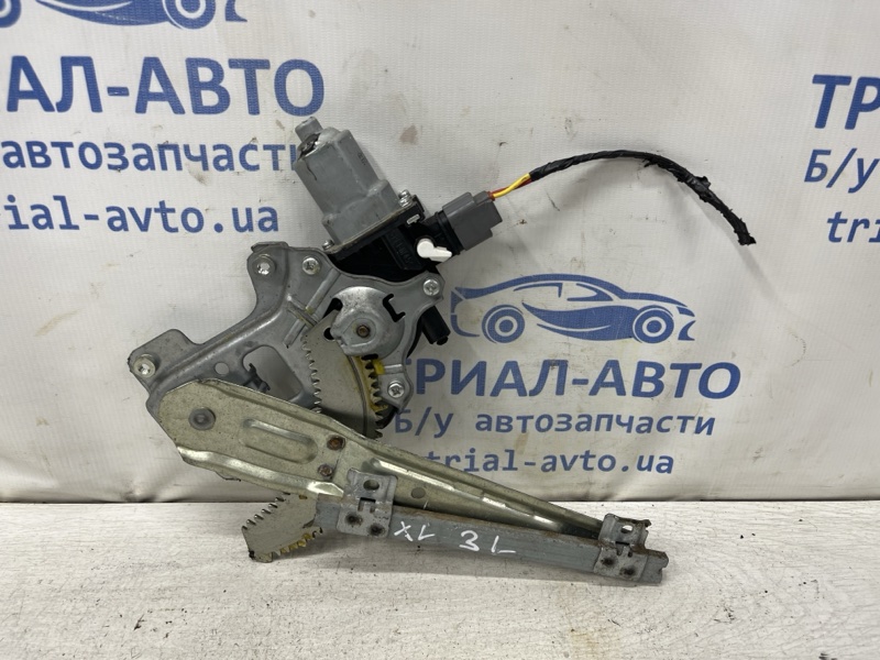 Запчасть стеклоподъемник задний левый Mitsubishi Outlander 2007-2012 XL 2.2 diesel 4N14 5743A049 Б/У Стеклоподъемник задний левый Mitsubishi Outlander 2007-2012 XL 2.2 diesel 4N14 5743A049 Б/У