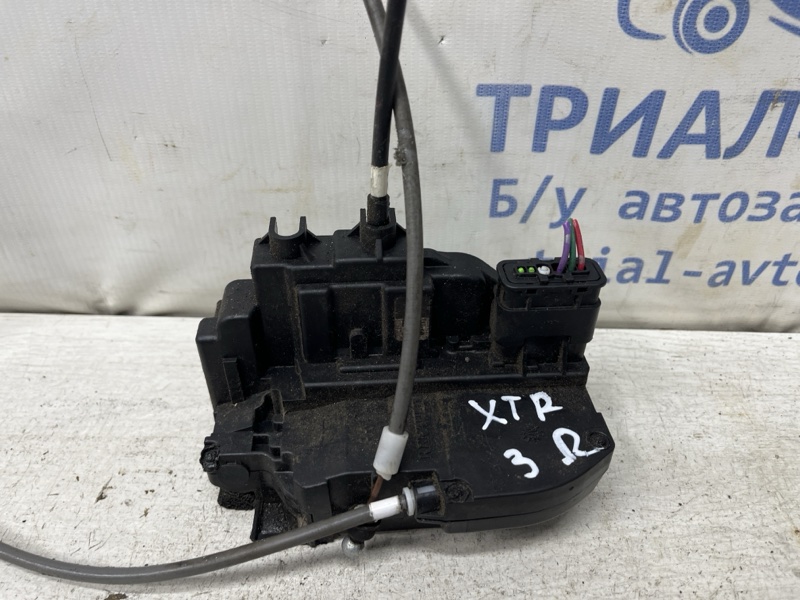 Замок двери задний правый X-Trail 2007-2015 T31 2.5 бензин QR25DE Замок двери задний правый X-Trail 2007-2015 T31 2.5 бензин QR25DE