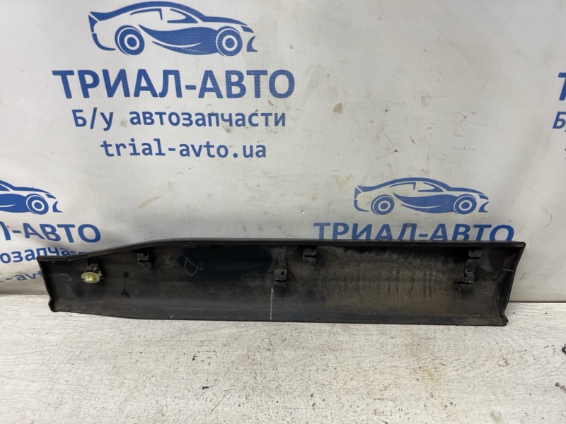 Накладка двери задняя левая X-Trail 2007-2015 T31 2.5 бензин QR25DE Накладка двери задняя левая X-Trail 2007-2015 T31 2.5 бензин QR25DE