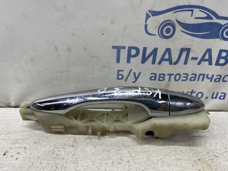 Ручка двери внешняя задняя правая Sportage 2010-2016 SL 2.0 diesel D4HA Ручка двери внешняя задняя правая Sportage 2010-2016 SL 2.0 diesel D4HA