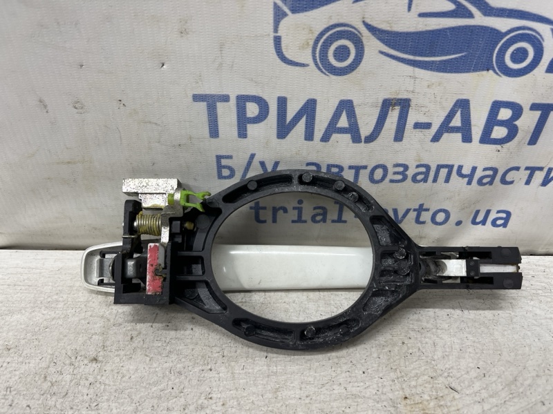 Ручка двери внешняя задняя левая Mitsubishi ASX GA 1.8 Diesel 4N13 Ручка двери внешняя задняя левая Mitsubishi ASX GA 1.8 Diesel 4N13