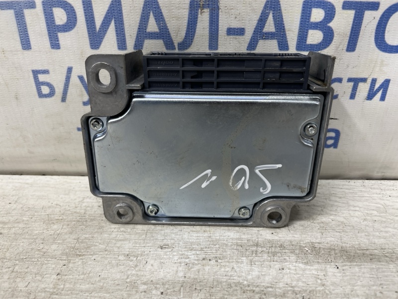 Блок управления AIRBAG Hyundai Sonata NF 2.4 бензин G4KC Блок управления AIRBAG Hyundai Sonata NF 2.4 бензин G4KC