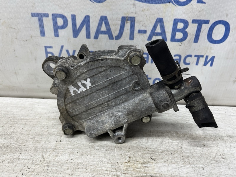Запчасть насос вакуумный Mitsubishi ASX 2010- GA 1.8 Diesel 4N13 2020A025 Б/У Насос вакуумный Mitsubishi ASX 2010- GA 1.8 Diesel 4N13 2020A025 Б/У