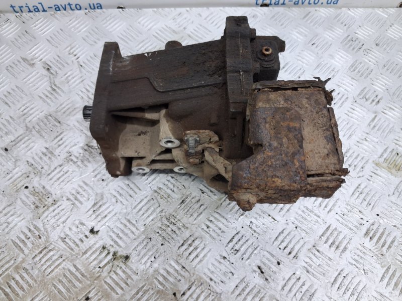 Редуктор задний Outlander 2007-2012 XL 2.2 diesel 4N14
