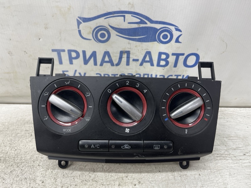 Запчасть блок управления кондиционером Mazda 3 2003-2009 BK 1.6 бензин Z6 BS4H-61-190 Б/У Блок управления кондиционером Mazda 3 2003-2009 BK 1.6 бензин Z6 BS4H-61-190 Б/У
