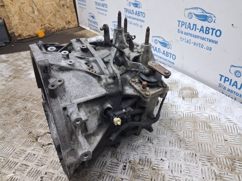 Коробка передач МКПП Mitsubishi Outlander XL 2.2 diesel 4N14 Коробка передач МКПП Mitsubishi Outlander XL 2.2 diesel 4N14