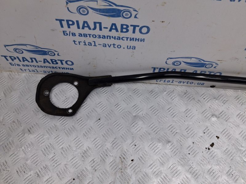 Распорка Mitsubishi Outlander XL 2.4 бензин 4b12 Распорка Mitsubishi Outlander XL 2.4 бензин 4b12