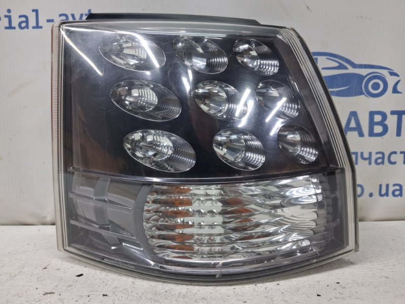 Фонарь задний внешний левый Mitsubishi Outlander 2007-2012 XL 2.4 бензин 4b12 8330A379 Б/У